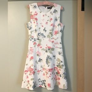 Karl Lagerfeld white floral Dress Size 10